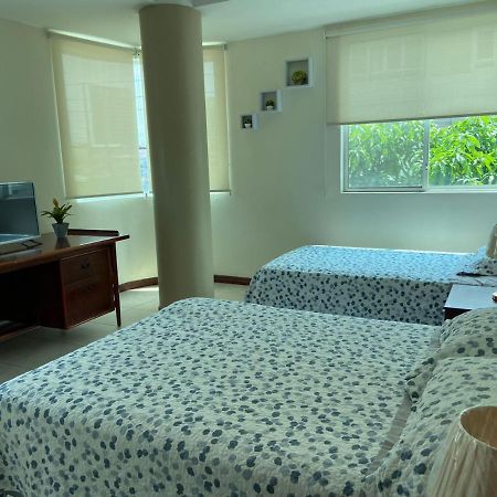 Doral Suite ¡Cerca Del Aeropuerto! กวายากิล ภายนอก รูปภาพ